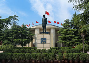 故居奠基仪式上，县长史焕立讲话.jpg